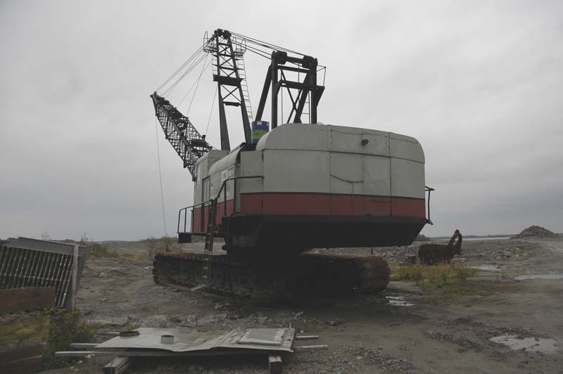 Lima 2400 Pietarsaaressa. Pilvinen ja sateinen syyspäivä ei antanut oikein sopivia olosuhteita valokuvaamiseen, josta johtuen kuvassa on hieman synkkä fiilis.