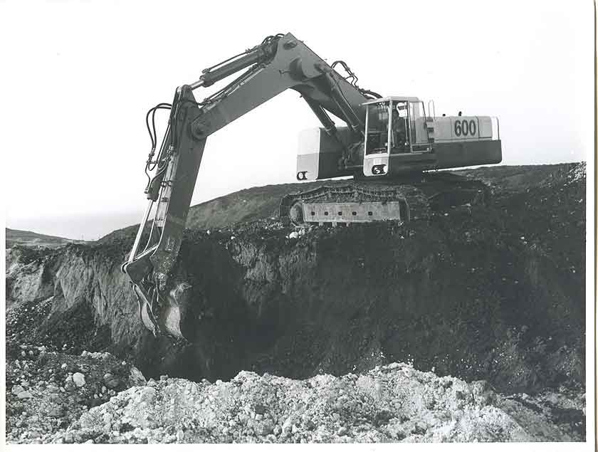 Poclain-600-1232.jpg