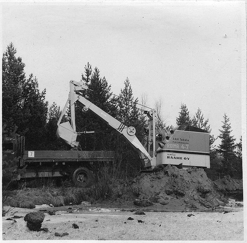 Roima 4-7 -kaivinkone.