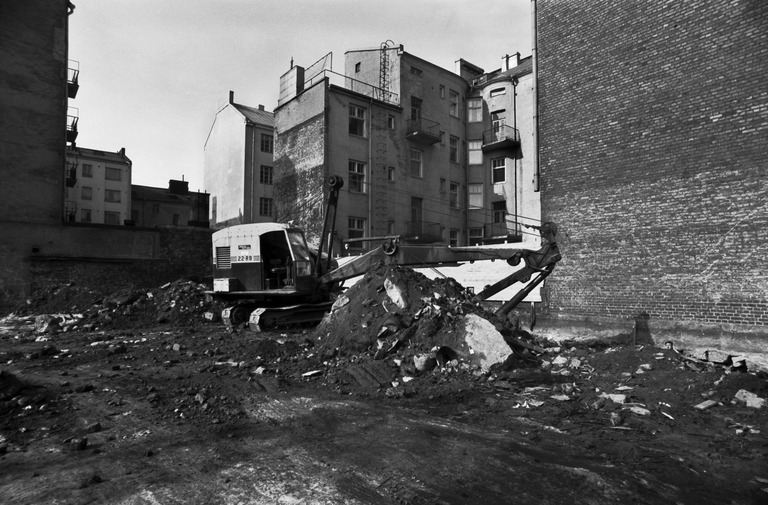 Sama työmaa kuin edellisessä kuvassa, kuva Rista Simo, Helsingin kaupunginmuseo.
