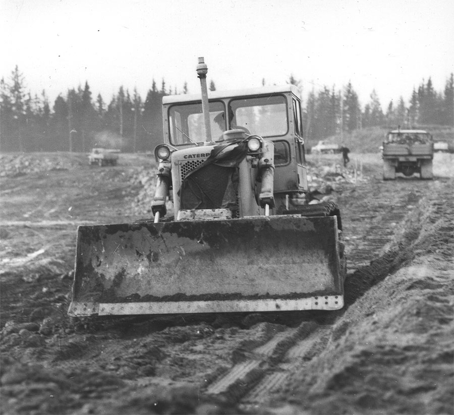 Vanha työmaakuva, Caterpillar.