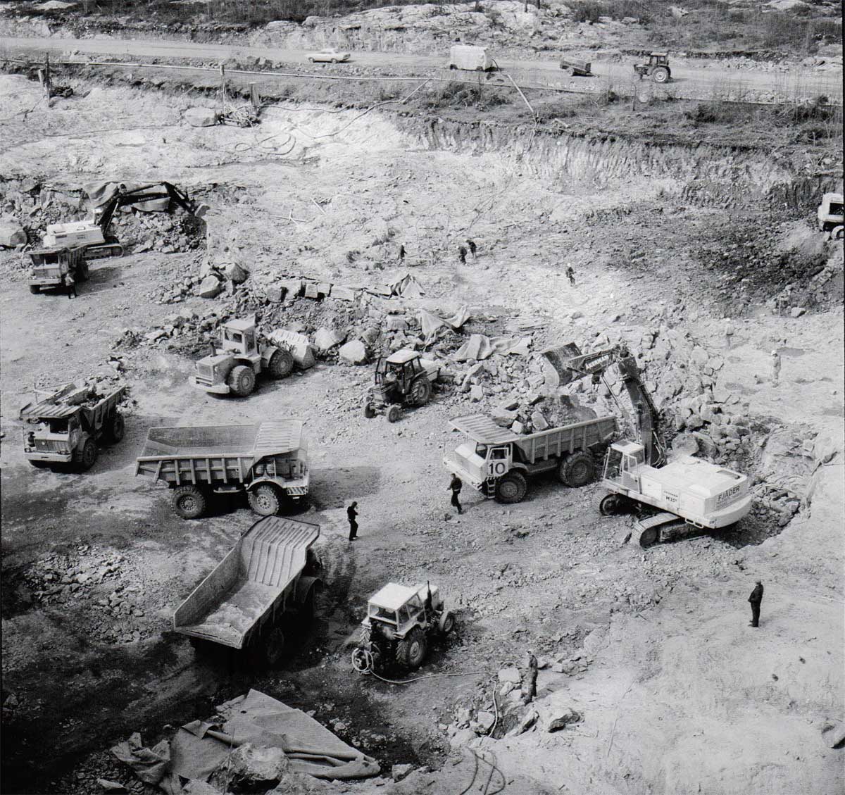 Vanhoja työmaakuvia, Fjäder louhintatyömaa.