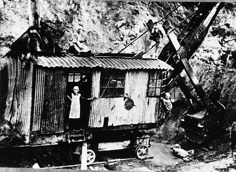 O &amp; K -kaivinkone on päätynyt aika huonoon kuosiin.