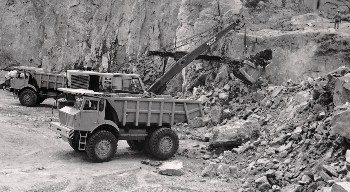 Vanhoja työmaakuvia, Porvoon moottoritietyömaa 1975.