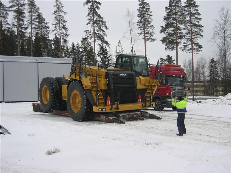 Toi ei tonne oikein mene ilman näyttäjää...