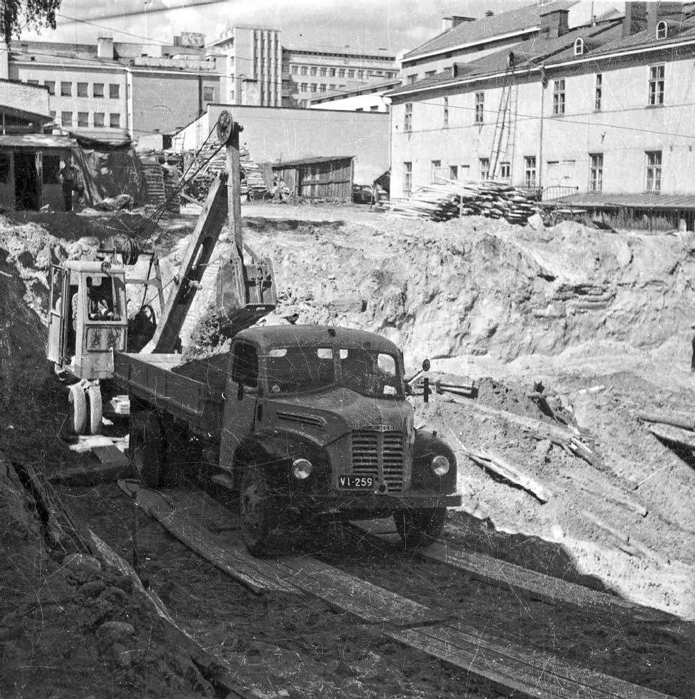 Työmaa Jyväskylässä 1956-1958, kuvaaja Antti Pänkäläinen, Keski-Suomen museo.