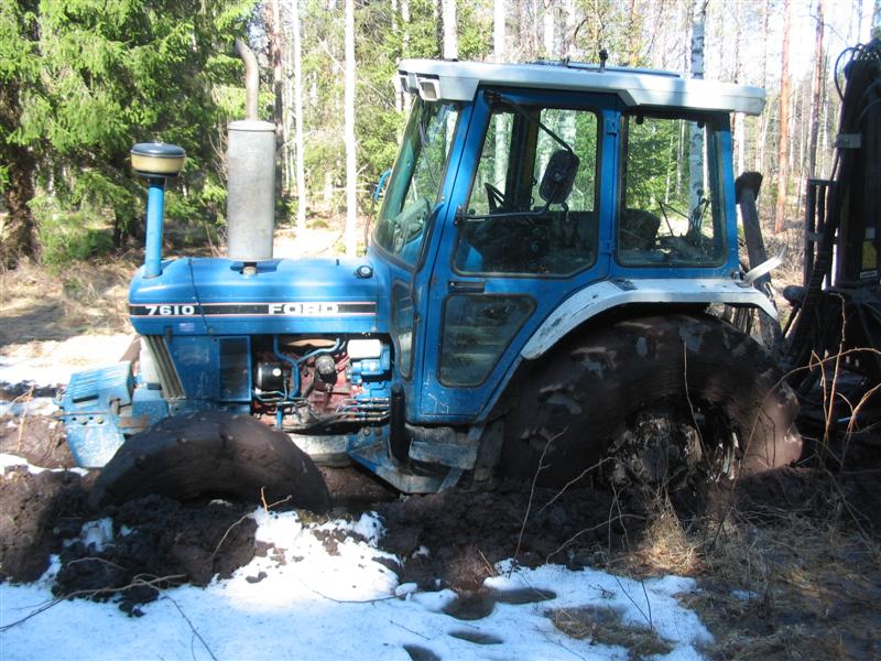 Vasta kevyesti kiinni... ketjut päällä tässä ei olisi ollut mitään hätää.