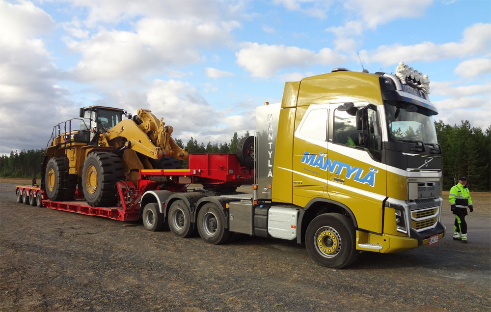 Pillari saapuu messuille.