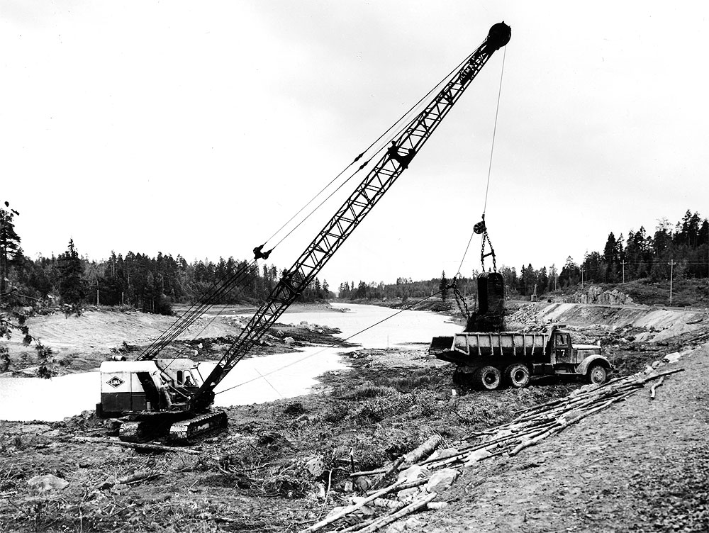 Särkijärven sulku, Foto-Roos; Roos, Karl-Gustav