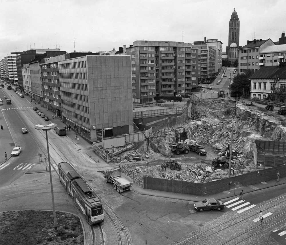 Helsingin kaupunginmuseo , Hakaniemen metroasen rakennustyö, kuvaaja tuntematon 1975.