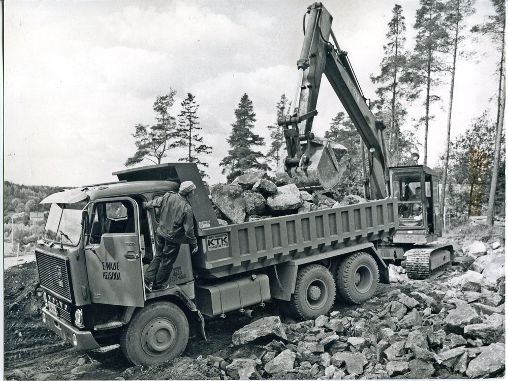 Volvo-F89-ja-KL-121B.jpg