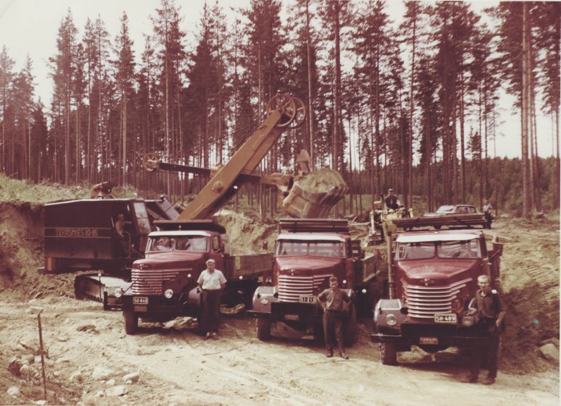 3_x_Vanaja_VAK_and_Lokomo_Teräsmies.jpg